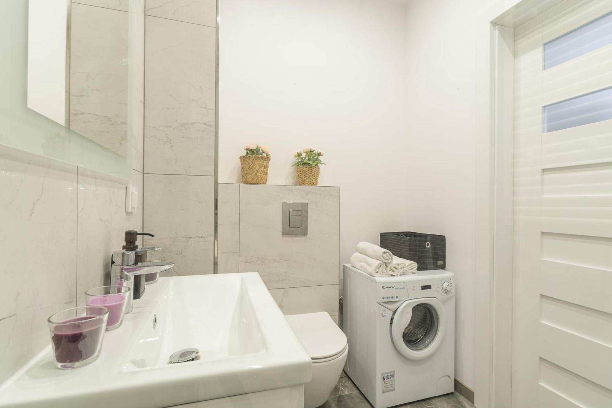 Lumina Apartments With Parking, Balcony Lodz エクステリア 写真